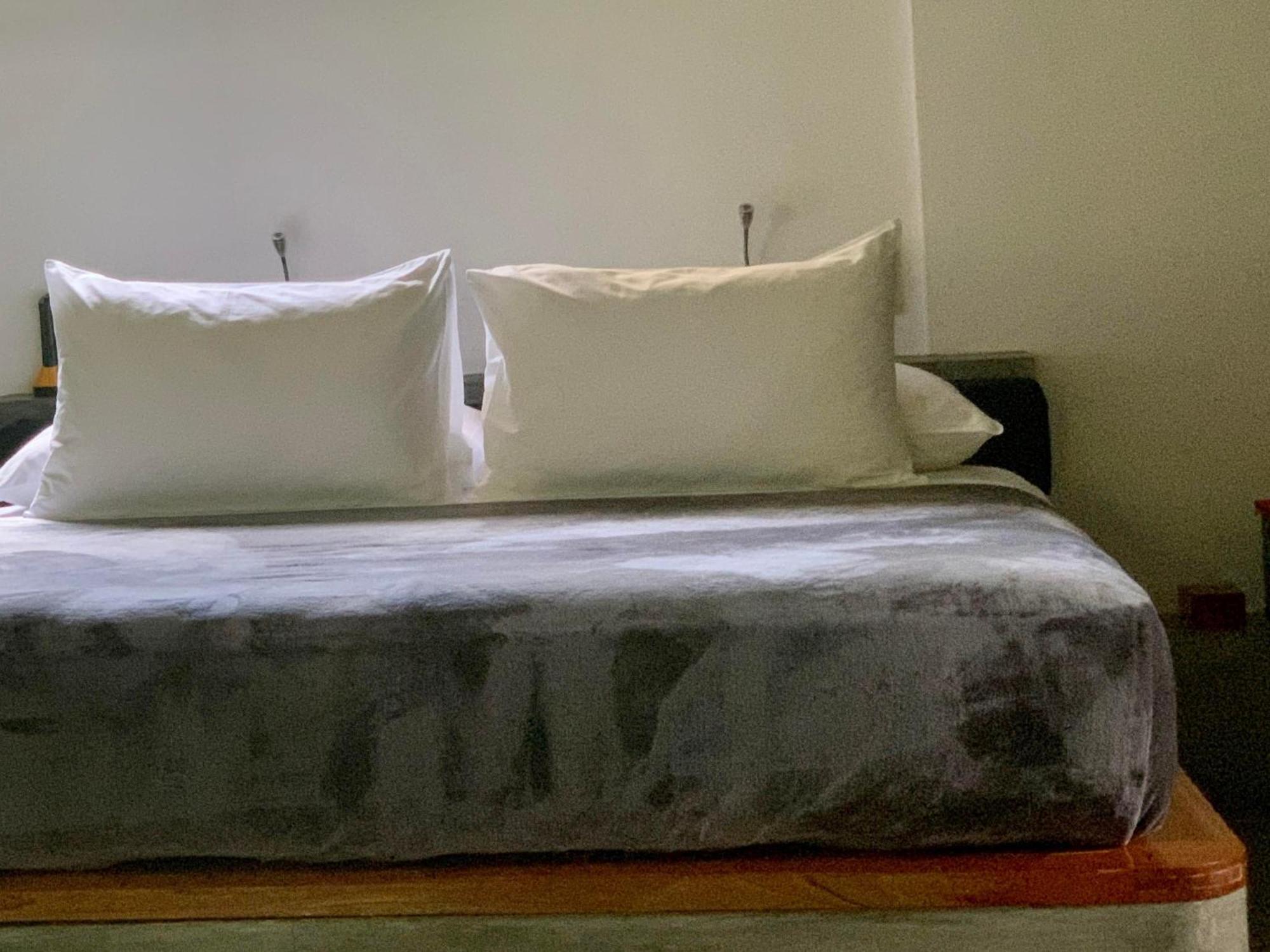 Somewhere Else Boutique Resort Mambajao Ngoại thất bức ảnh