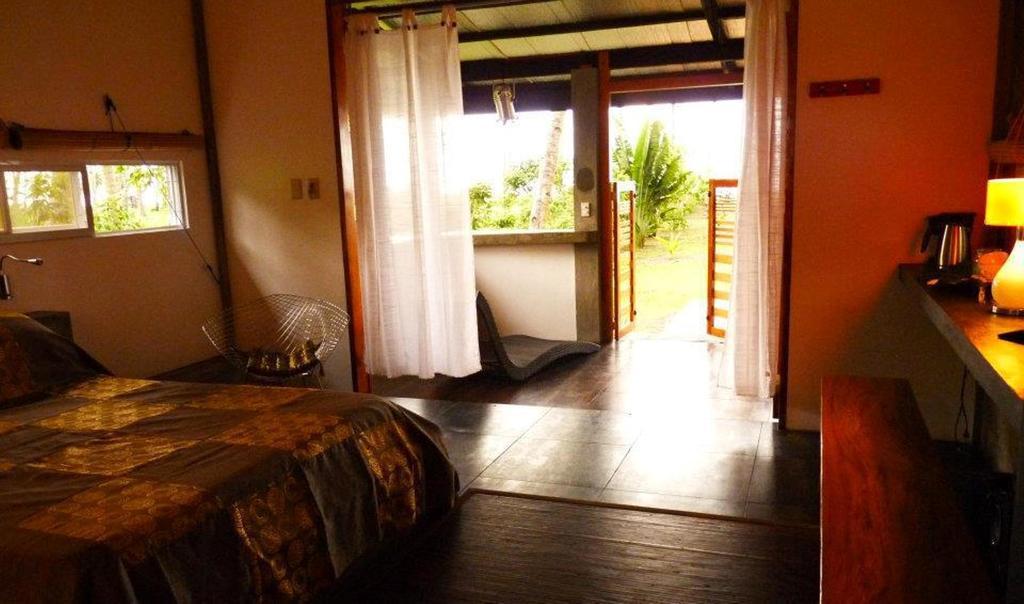 Somewhere Else Boutique Resort Mambajao Ngoại thất bức ảnh